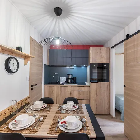 Renove 1 Pour 4 Personnes - Altineige, - Fr-1-640-46 Apartment *