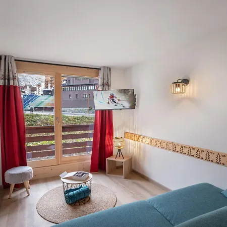 Renove 1 Pour 4 Personnes - Altineige, - Fr-1-640-46 * Val Thorens